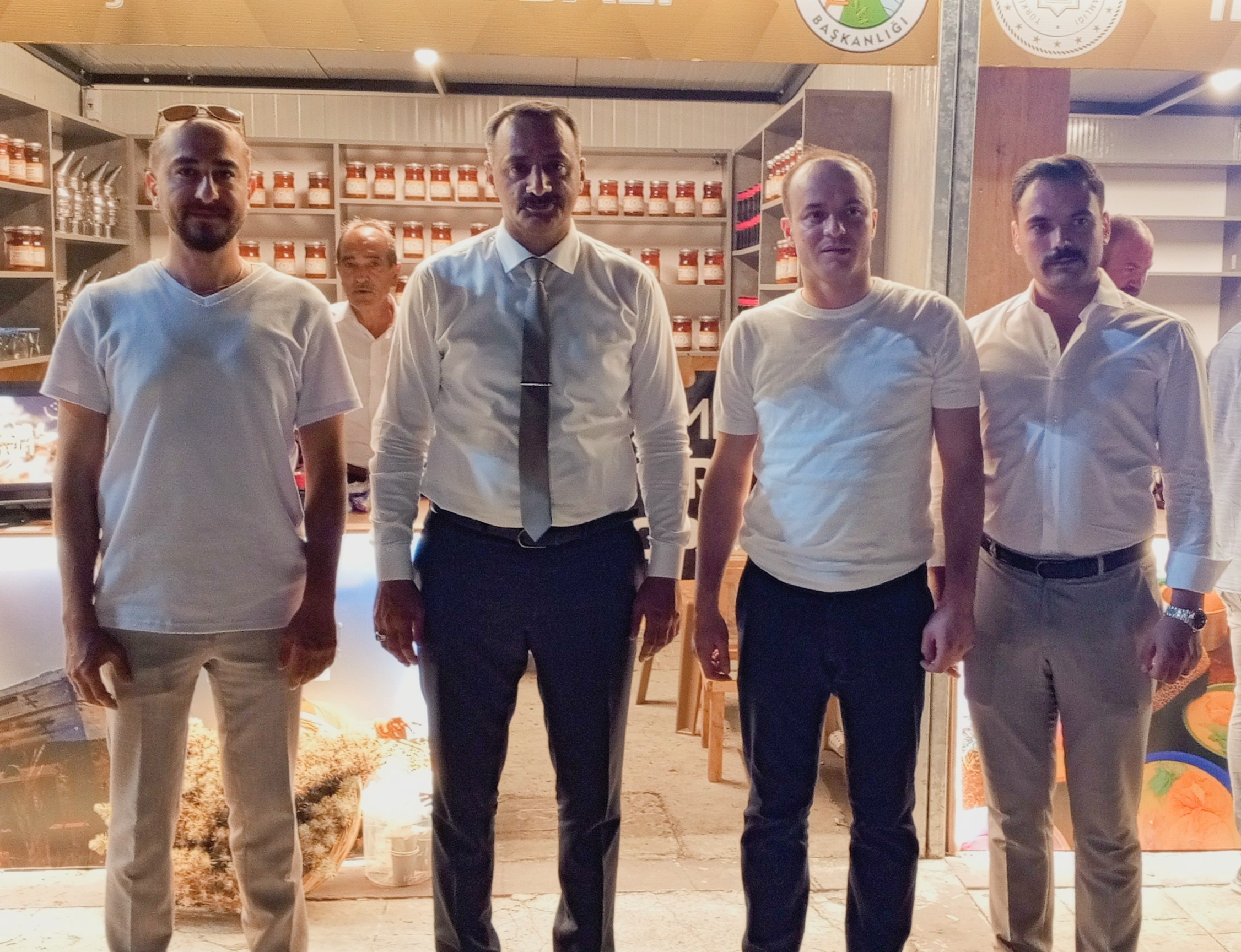 İliç Tanıtım Gününde Sarı İnci Balları Standına Yoğun İlgi